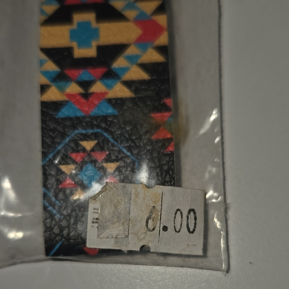 NWT Colorful Geometric Keychain - Picture 2 of 4